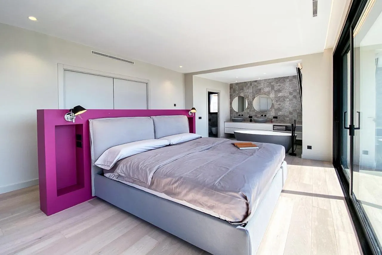 פלטחה ד'ארו Spa Luxury Villa ***** 0*, פלטחה ד'ארו ספרד