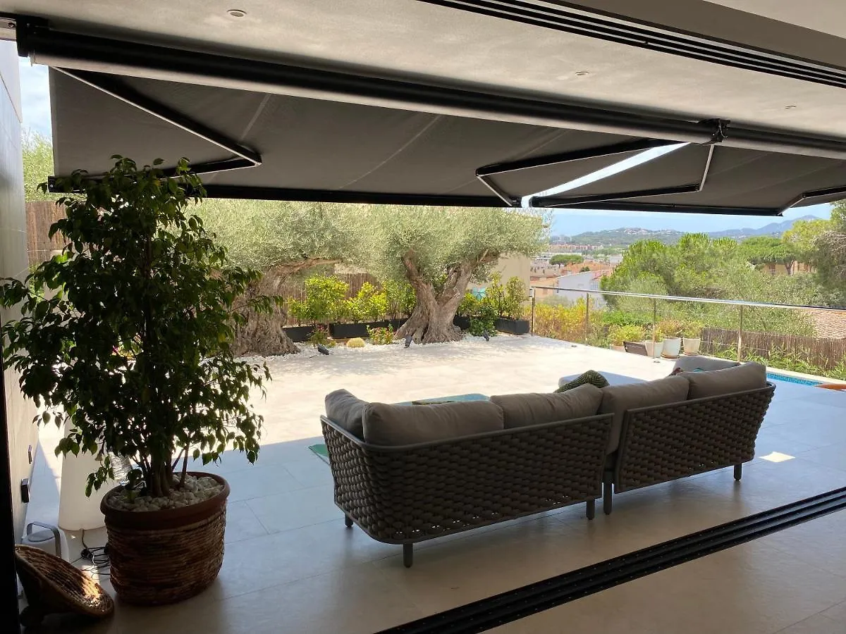פלטחה ד'ארו Spa Luxury Villa *****