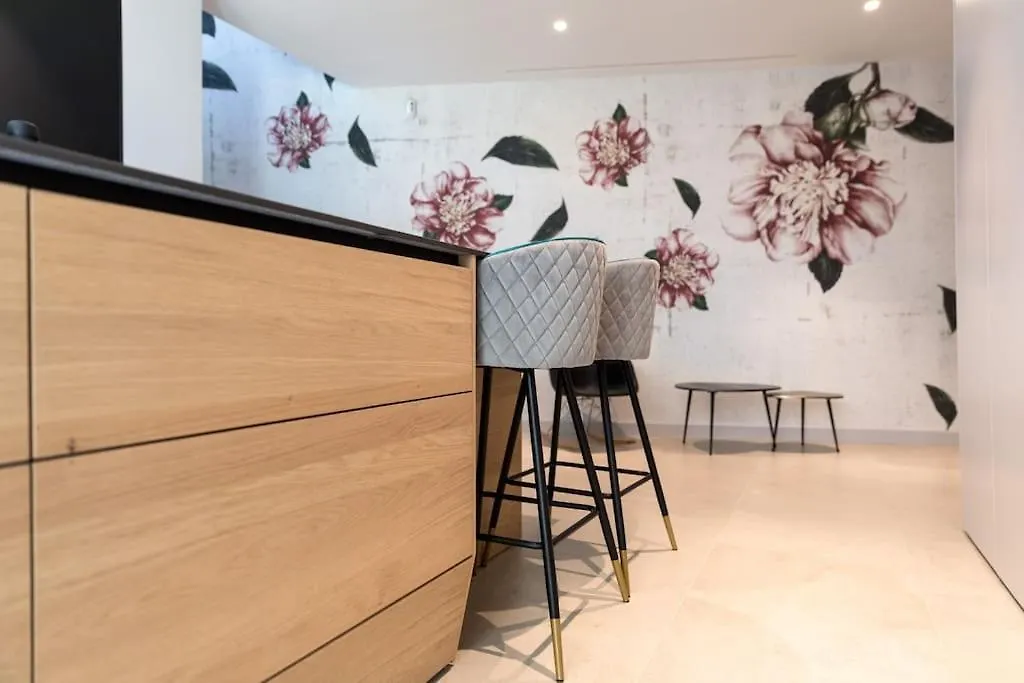פלטחה ד'ארו Spa Luxury Villa ***** ספרד